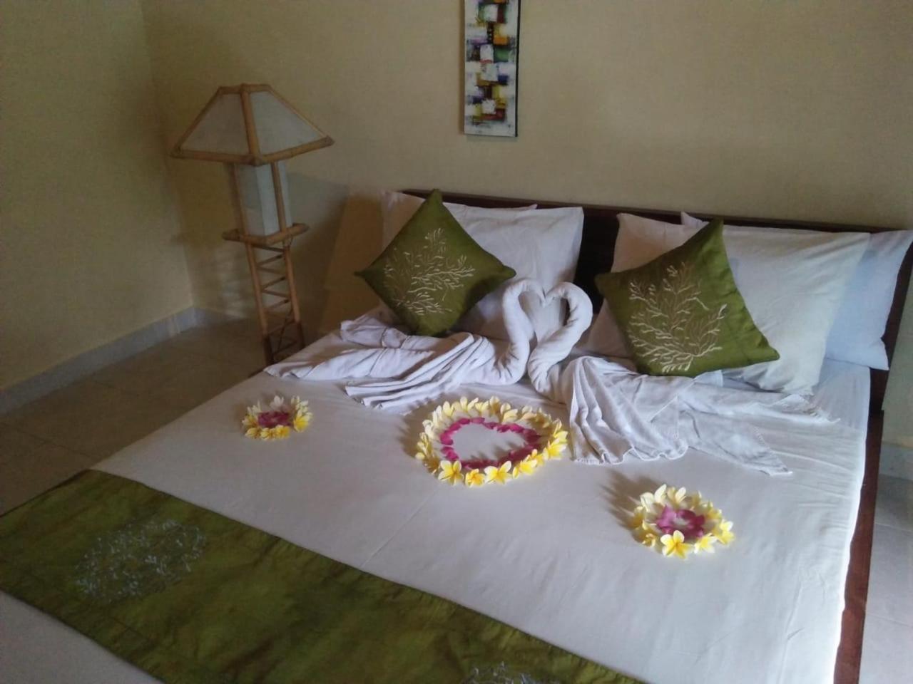 Lionk Bali House Bed and Breakfast Ubud Buitenkant foto